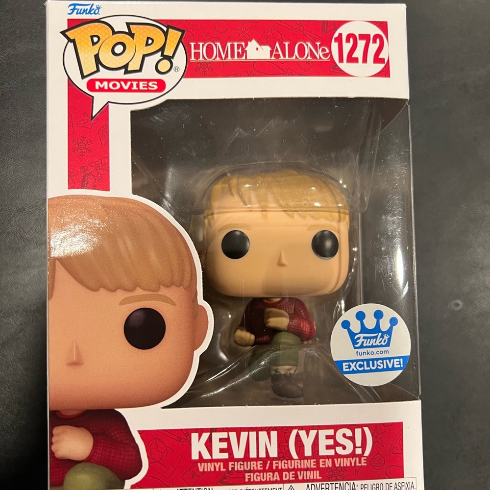 NWT Funko Pop! x Home Alone Rare Kevin (Yes!)